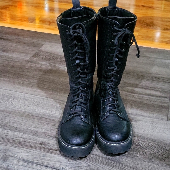 DSW | Shoes | Dsw Hannon Boot Mix No6 